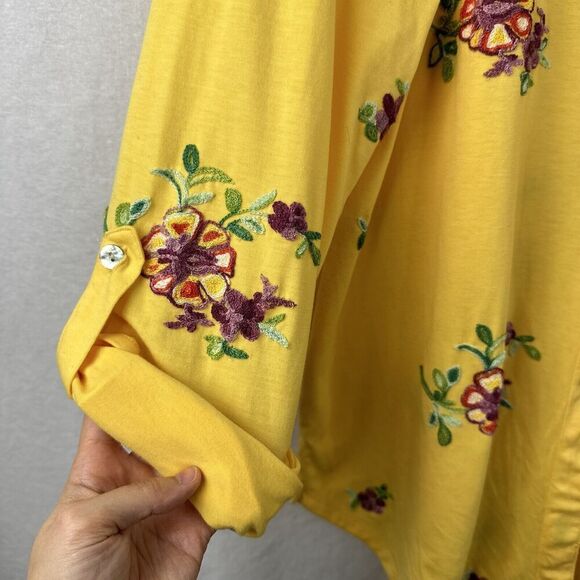 Fig & Flower Anthropologie Yellow Embroidered Button Up Roll Tab Top Women’s XL - Picture 15 of 15